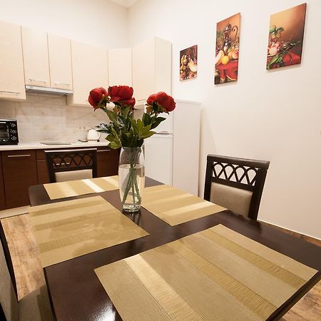 Wonderful Flat On City Center Uzhhorod Bagian luar foto